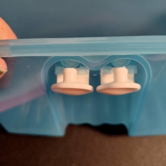 Tupperware Fridge Smart mini containers #4735 with lids #4736 (E8) - Picture 10 of 10